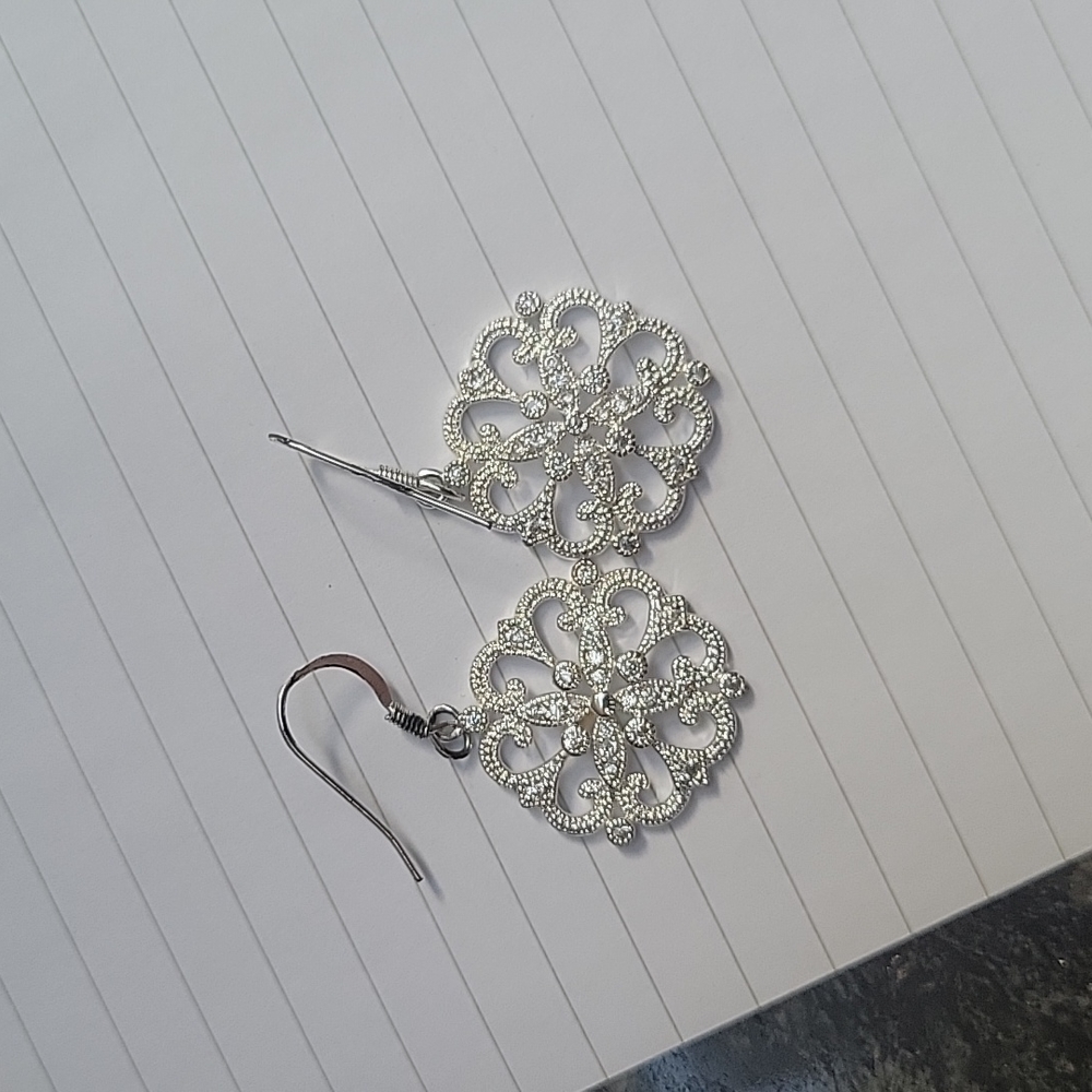 Dangle earrings